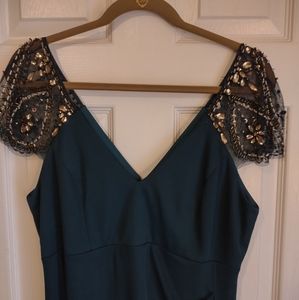Xscape emerald formal long dress. Size 14.